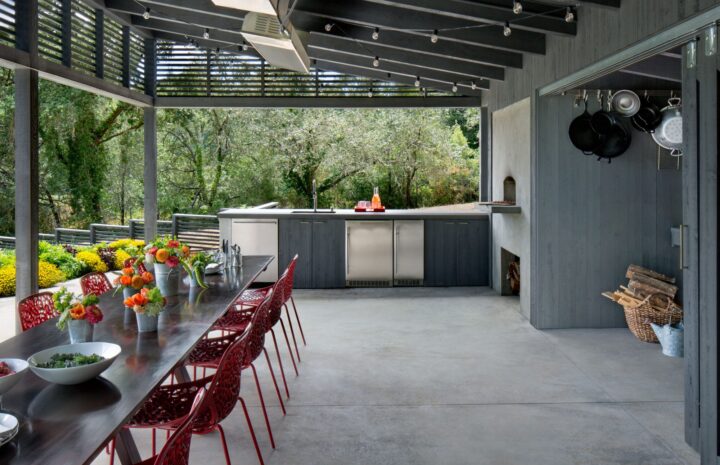 Perfect Advantages of Choosing the Outdoor Kitchen Styles